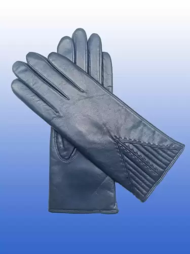 women fashion gloves p9-1-768x1024